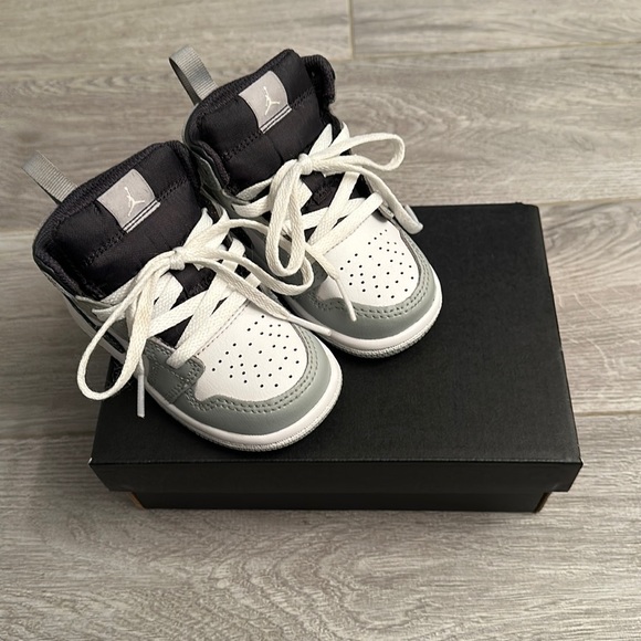 SOLD!!!! - Picture 2 of 8